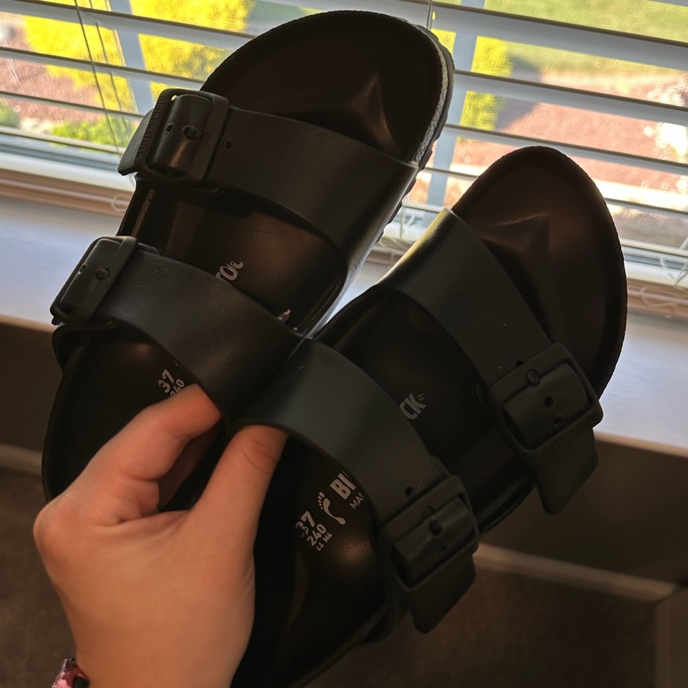 Black Birkenstocks Women’s Size 37
